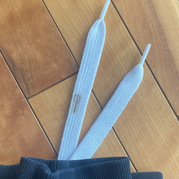 SOLD SOLD SOLD Puma Black Zip-Up Hoodie M - Picture 13 of 15